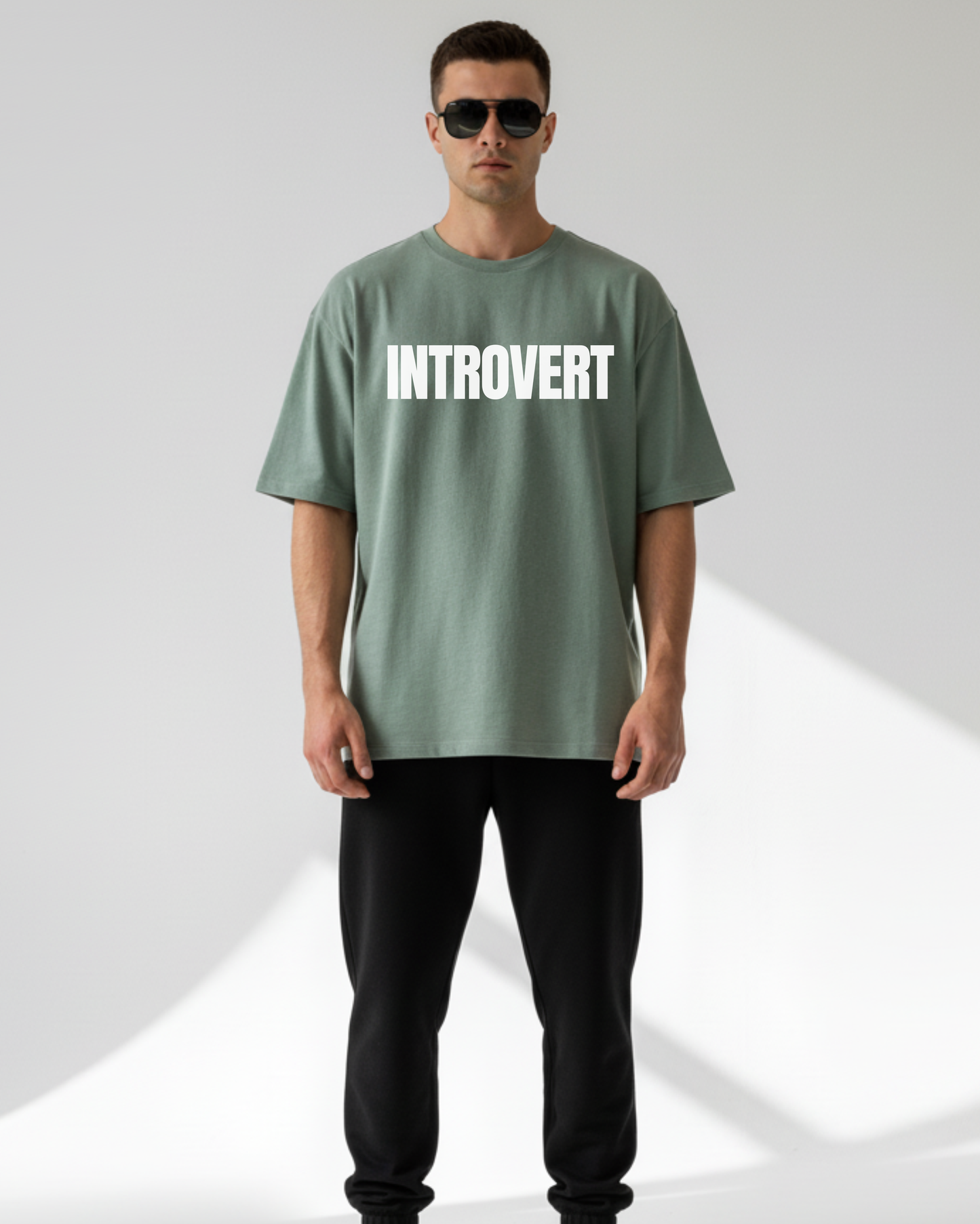INTROVERT drop-shoulder oversized, comfortable fit